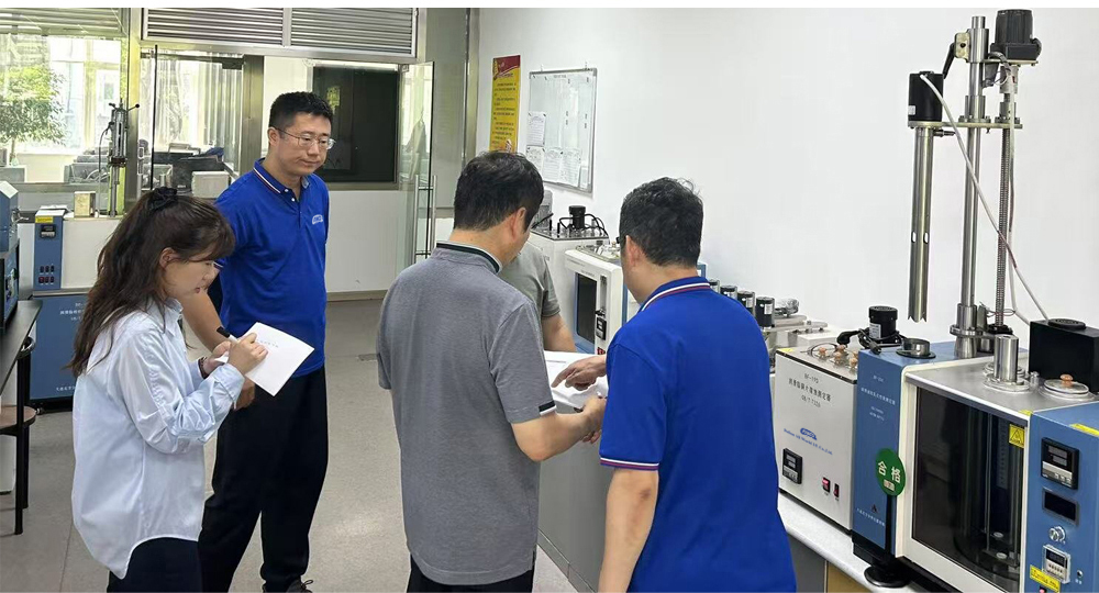 S. Korean Buyer Praises Workshop and Lab After Tour